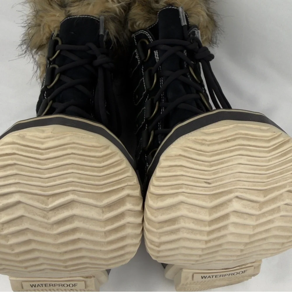 Sorel photos back